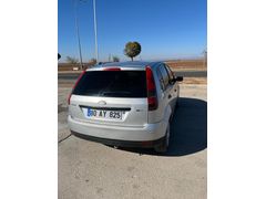 Sahibinden Ford Fiesta 1.4 TDCi Comfort 2005 Model  299.000 km Gri