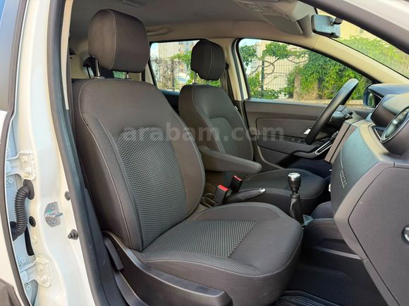 2019_1.3 TCE 130 PS_62.000 KM'DE_HATASIZ-BOYASIZ_PRESTİJE_DUSTER