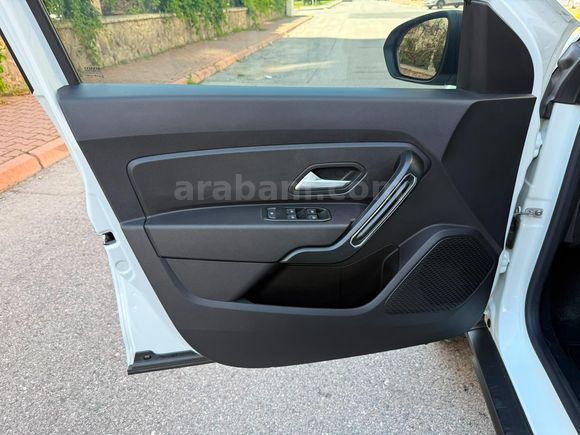 2019_1.3 TCE 130 PS_62.000 KM'DE_HATASIZ-BOYASIZ_PRESTİJE_DUSTER