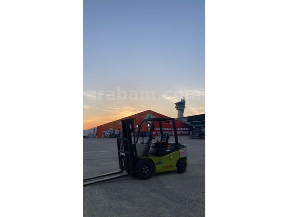 UZUN-KISA DÖNEM PLATFORM KİRALAMA ( Forklift , Manlift ,Vinç)