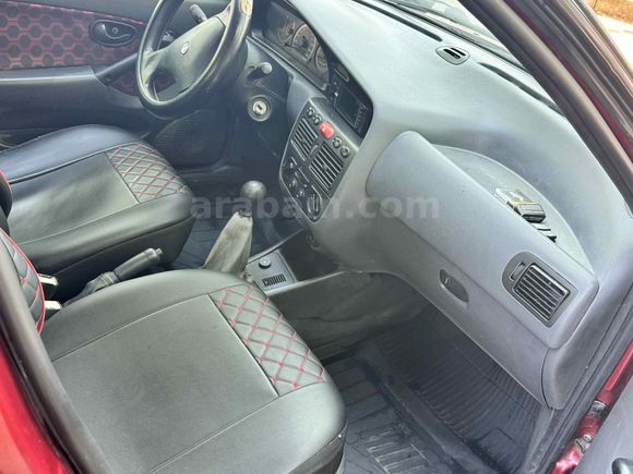 191 KM DE KILİMALI 1.6 HL 1999 Model Bursa