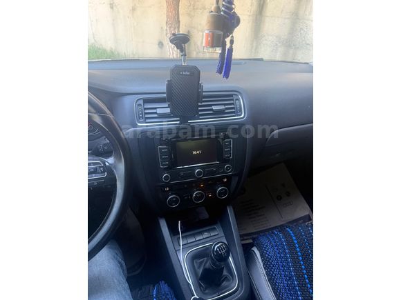 MEMURDAN TEMİZ JETTA