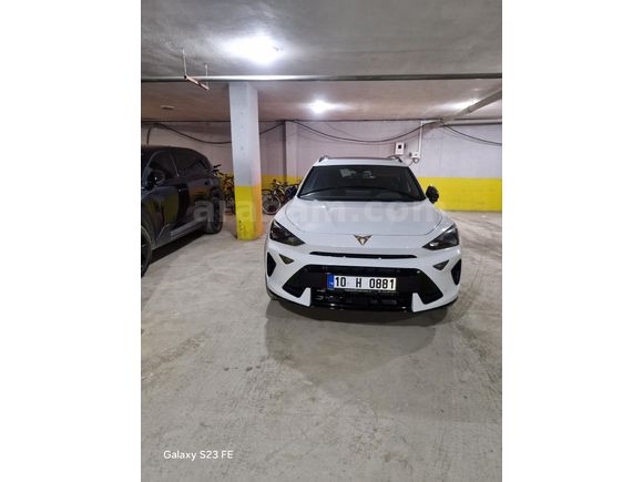 Hatasız vzline 2025 360 kamera sesistemi 2 bin km sıfır atarında garaj arabası