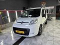 Otomobil ruhsatlı hatasız boyasız değişensiz