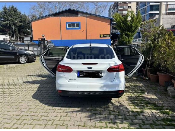 Sahibinden Ford Focus 1.6 TDCi Titanium 