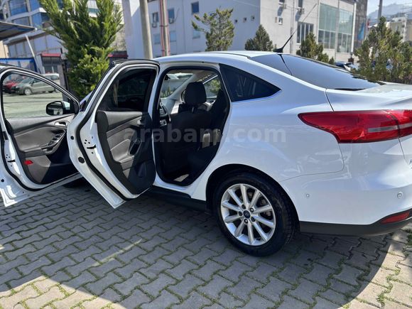 Sahibinden Ford Focus 1.6 TDCi Titanium 