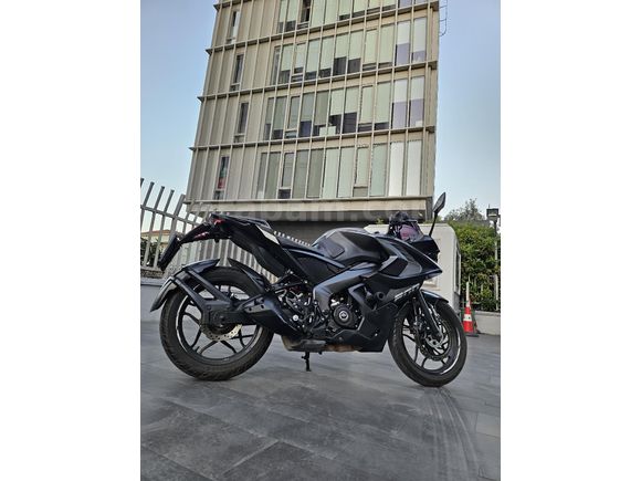 2023 model sorunsuz, bakımlı rs200