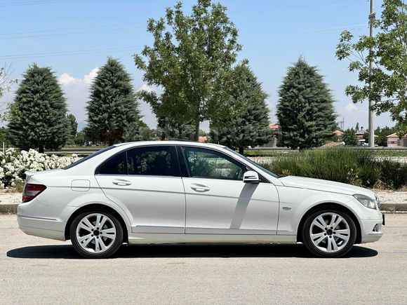 BAHA GÜLCAN DAN MERCEDES-BENZ C180