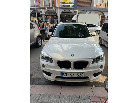 BMW x1 sahıbınden 05458126517 telefondan ulasabılırsınız