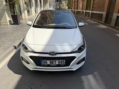 RUHSAT SAHİBİNDN 2019 İ20 STYLE CAM TAVAN 73.000 KM PAZARLIKSIZ
