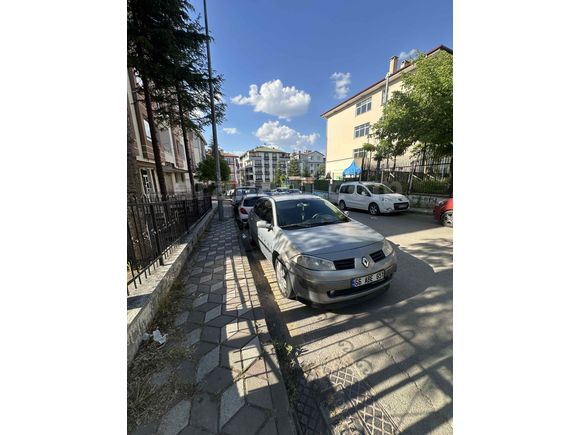 Sahibinden Renault Megane 1.6 Dynamique 2005 Model 