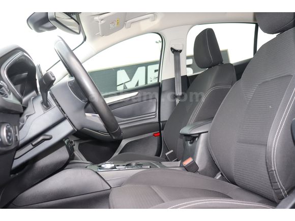MBSBÜYÜKSOYLUDAN 2024 MODEL FORD FOCUS 1.5 ECOBLUE TITANIUM STİL