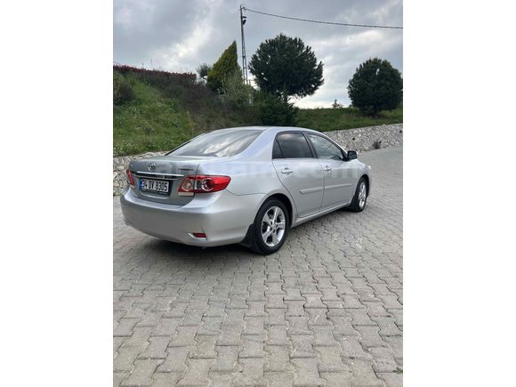 Sahibinden Toyota Corolla 1.6 Elegant 2011 Model 