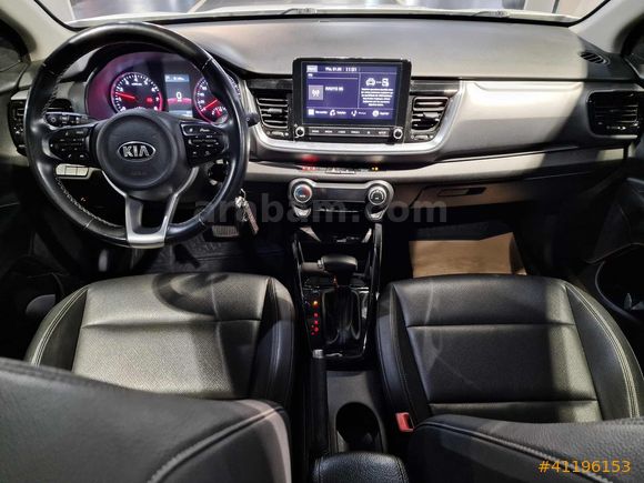 Mais İzmir Şube'den 2020 Kıa Stonic 1.4 MPI Elegance Konfor