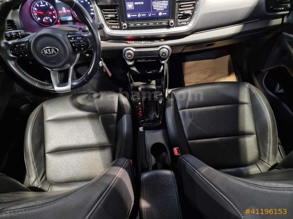 Mais İzmir Şube'den 2020 Kıa Stonic 1.4 MPI Elegance Konfor