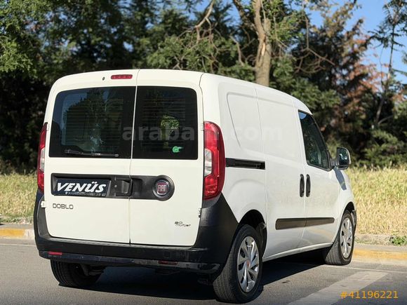VENÜS OTO DAN 2015 MODEL ORJİNAL 170.000 KM DE DOBLO