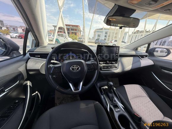 TOYOTA COROLLA YETKİLİ SERVİS BAKIMLI GARANTİLİ
