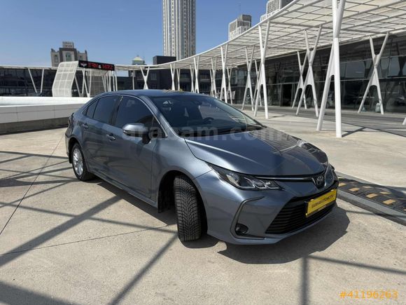 TOYOTA COROLLA YETKİLİ SERVİS BAKIMLI GARANTİLİ