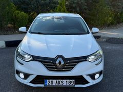 Sahibinden Renault Megane 1.5 dCi Icon 2018 Model  200.000 km Beyaz