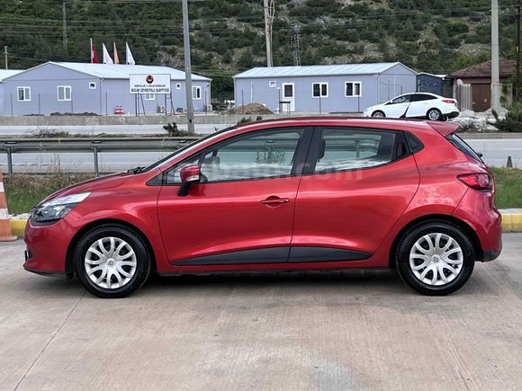 ERK AUTO’DAN HATASIZ BOYASIZ CLIO 100 BİN KM DE 