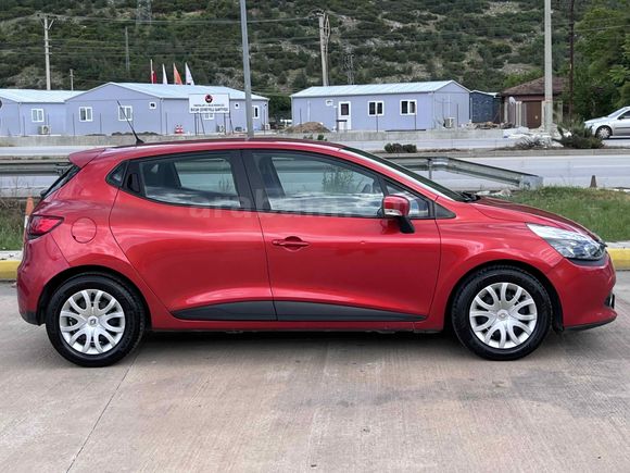 ERK AUTO’DAN HATASIZ BOYASIZ CLIO 100 BİN KM DE 