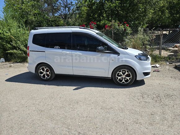Sahibinden Ford Tourneo Courier 1.5 TDCi Trend 2017 Model  165.000 km Beyaz