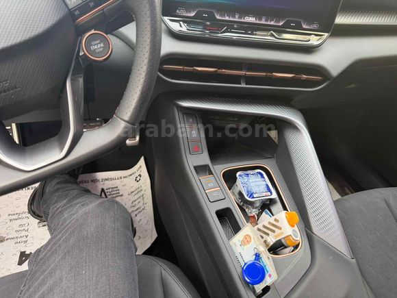 Sahibinden Cupra Terramar 1.5 e-TSI Supreme 2025 Model  8.500 km Lacivert