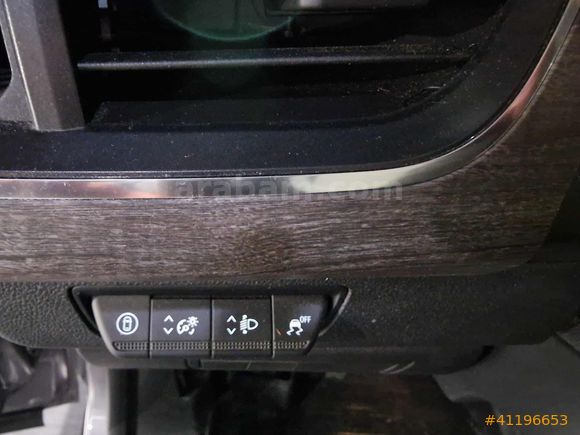 MAİS İZMİR Renault Kangoo Multix 1.3 Tce Iconic EDC