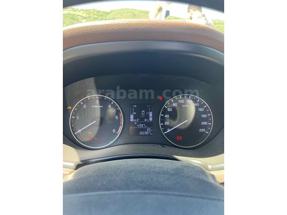 Sahibinden Hyundai i20 1.4 CRDi Style 2014 Model 