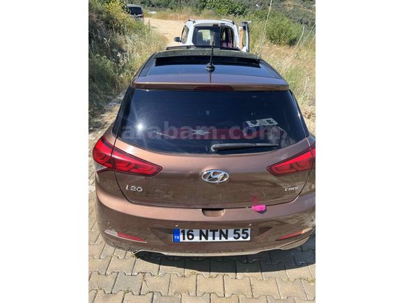 Sahibinden Hyundai i20 1.4 CRDi Style 2014 Model 