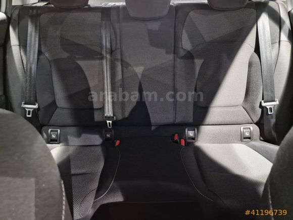 MAİS İZMİR Renault Megane Sedan 1.3 TCe Touch EDC