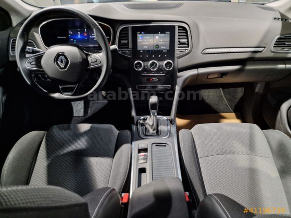 MAİS İZMİR Renault Megane Sedan 1.3 TCe Touch EDC