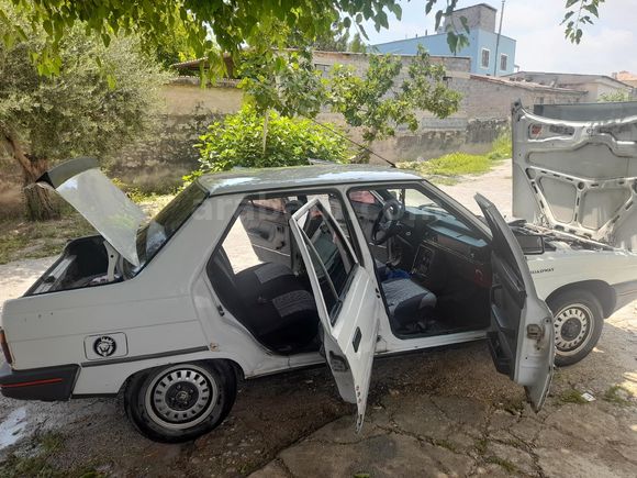 Sahibinden Renault R 9 1.4 Broadway 1993 Model
