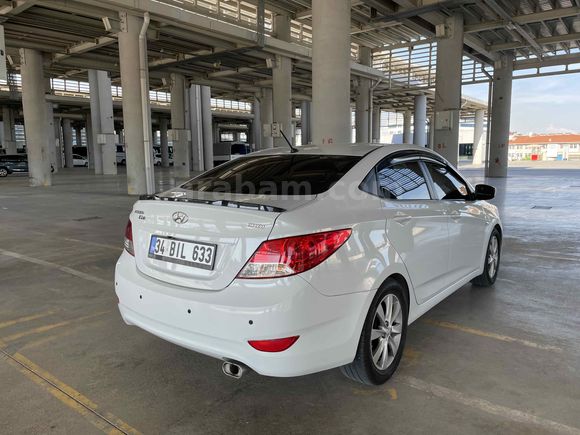 Sahibinden Hyundai Accent Blue 1.6 CRDI Mode Plus 2018 Model 