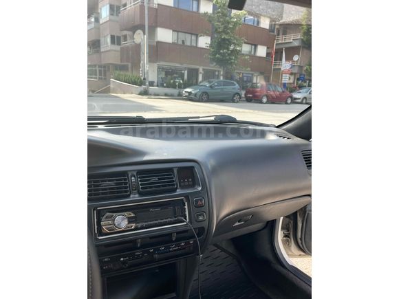 Sahibinden Toyota Corolla 1.3 XL 1995 Model 
