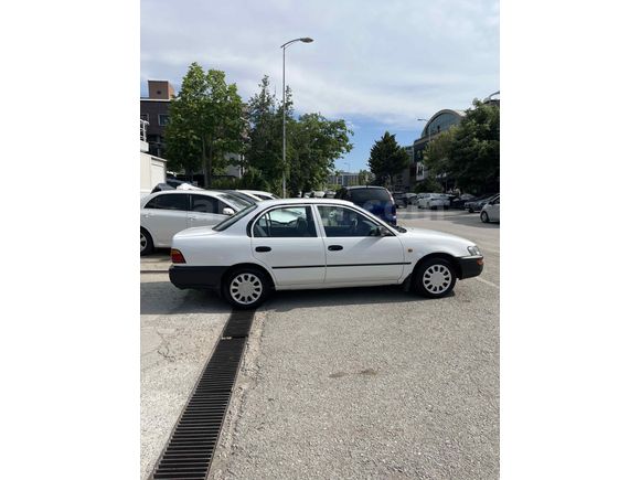 Sahibinden Toyota Corolla 1.3 XL 1995 Model 