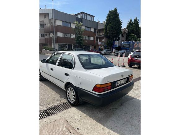 Sahibinden Toyota Corolla 1.3 XL 1995 Model 