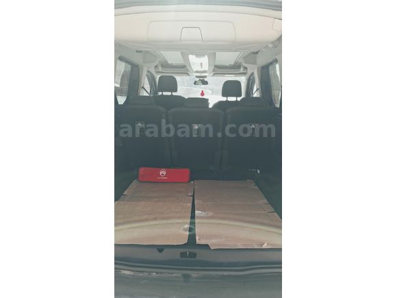 2024 Sahibinden Citroen berlingo xtr shine bold