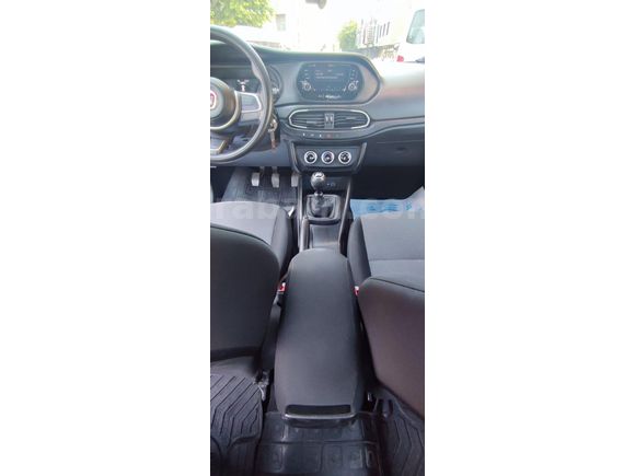 Sahibinden Fiat Egea 1.4 Fire Easy 2021 Model  45.000 km Beyaz