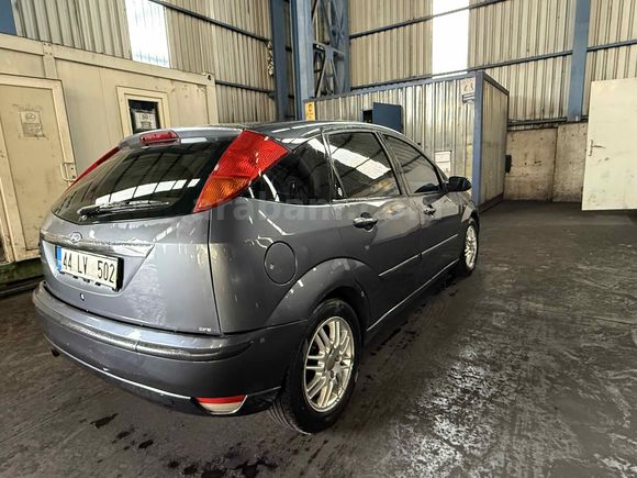HATASIZ BOYASIZ FOCUS Ghia 2003 Model 