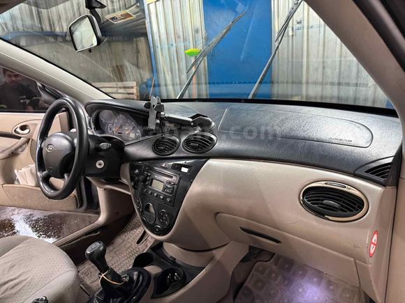 HATASIZ BOYASIZ FOCUS Ghia 2003 Model 