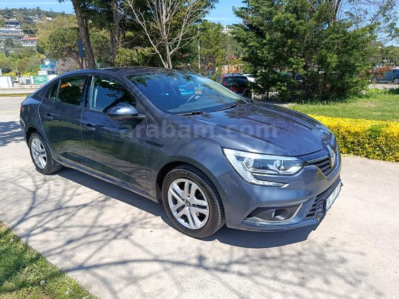 Değişensiz ilk Sahibinden Megane 1.3 TCe Joy 2020 Model