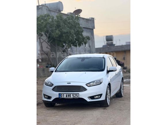 Sahibinden Ford Focus 1.5 TDCi Style 2015 Model  247.000 km Beyaz