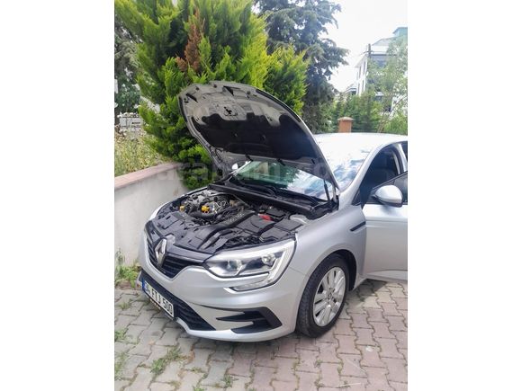 Sahibinden Renault Megane 1.3 TCe Joy 2022 Model
