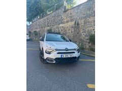 Sahibinden Citroen C4 X 1.2 PureTech Shine bold 2024 Model  26300 km Beyaz