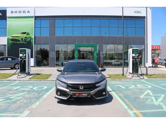 Honda Civic 1.5 VTEC SPORT