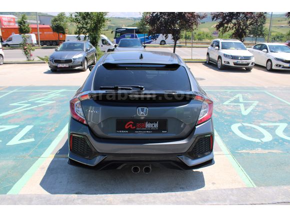 Honda Civic 1.5 VTEC SPORT