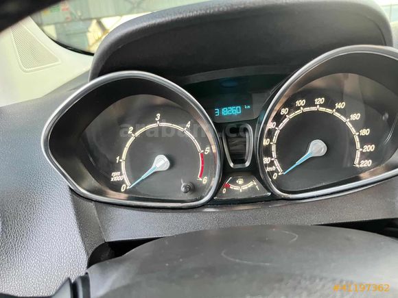 DENİZ OTOMOTİVDEN SATLIK 2014 MODEL 2015 ÇIKIŞLI 1.6 T PLUS