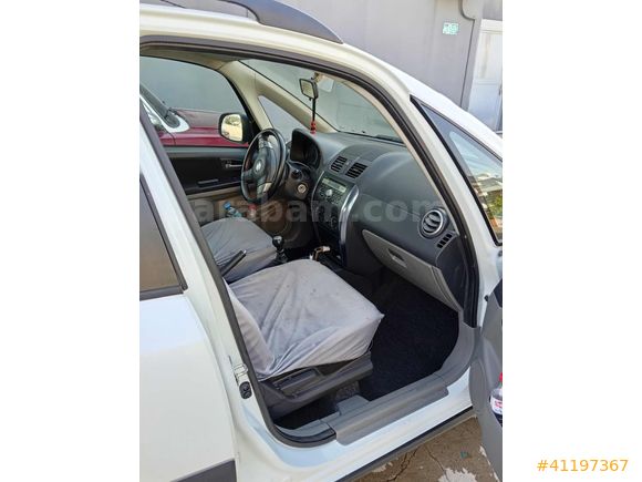 DENİZ OTOMOTİVDEN SATLIK SUZUKİ SX4 1,6 DDIS GLX