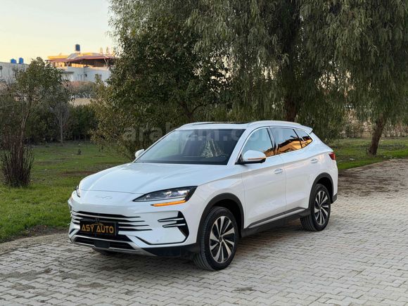 Sahibinden BYD Seal U DM-i 1.5 Phev 2025 Model  5.000 km Beyaz